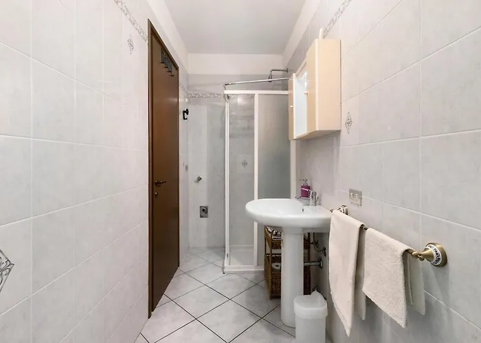 Mountain View Retreat Near And Fast Wifi Διαμέρισμα